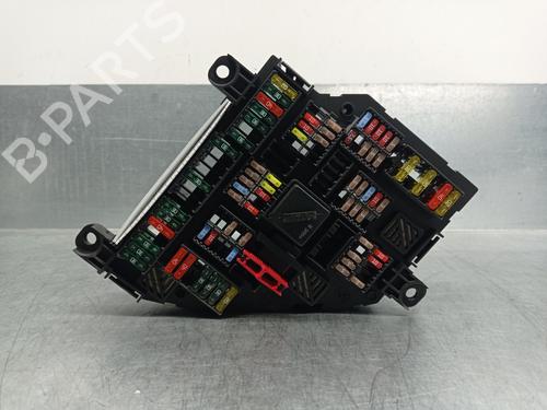 Used Fuse box BMW 5 Gran Turismo (F07) 520 d (184 hp) 11289584