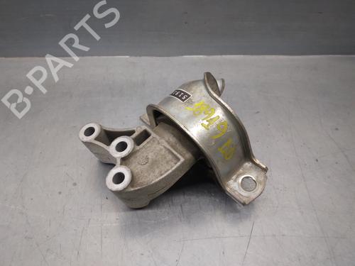Used Engine mount Engine mount 15612945 15612945