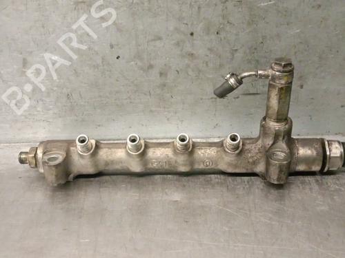 Used Injection rail CHEVROLET CRUZE Hatchback (J305) 1.7 D (131 hp) 31666162