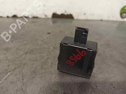 Headlight switch TOYOTA PROACE Van (MDX_) 2.0 D (MDX3) | BP20254639I24 