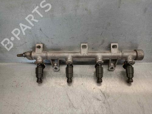 Used Injection rail Injection rail HYUNDAI MATRIX (FC) 1.6 (90 hp) 18024640 18024640