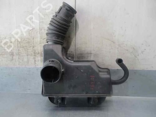 Air filter box CHRYSLER VOYAGER / GRAND VOYAGER III (GS_, NS_) 3.3 i | BP20254449M87 