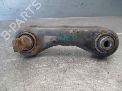 Used Right front suspension arm MITSUBISHI CARISMA (DA_) 1.9 TD (DA4A) (90 hp) 4445253