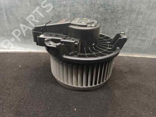 Used Heater blower motor TOYOTA AURIS (_E15_) 2.0 D-4D (ADE150_, ADE150R) (126 hp) 7040271