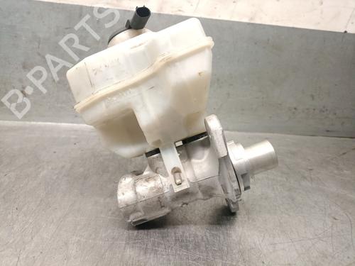 Used Brake master cylinder LAND ROVER DISCOVERY V (L462) 2.0 Sd4 4x4 (241 hp) 23031485