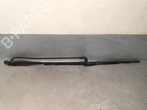 Used Front windshield wiper arm Front windshield wiper arm TOYOTA AYGO (_B1_) 1.0 (KGB10_, KGB10R) (68 hp) 36503684 36503684