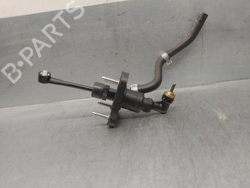 Used Clutch slave cylinder Clutch slave cylinder 15846959 15846959