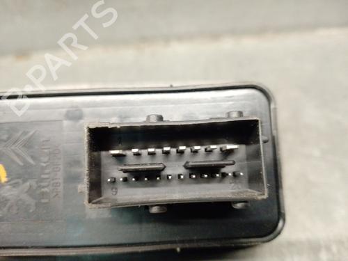 Left front window switch PEUGEOT 208 I (CA_, CC_) 1.2 THP 110 | BP33268691I27 - Image 4