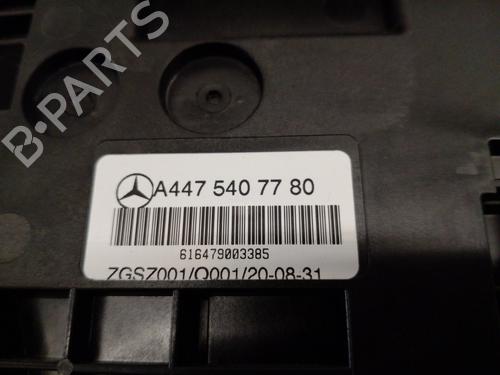 Fuse box MERCEDES-BENZ EQV (W447) EQV 300 (447.813, 447.815) | BP13236249E1 