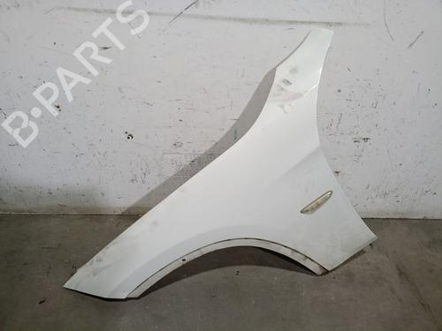 Used Left front fenders BMW X1 (E84) sDrive 18 d (143 hp) 21586410