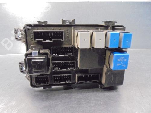 Used Fuse box HYUNDAI ACCENT III (MC) 1.5 CRDi GLS (110 hp) 15733843