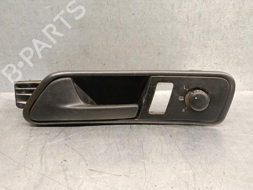 Used Front left interior door handle VW CADDY III Box Body/MPV (2KA, 2KH, 2CA, 2CH) 1.9 TDI (105 hp) 30199532