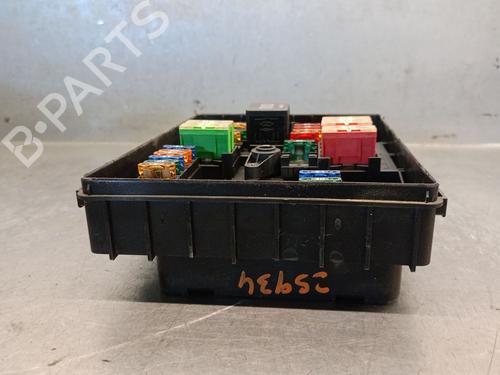 Fuse box SKODA SUPERB II (3T4) 2.0 TDI | BP36996175E1 - Image 3