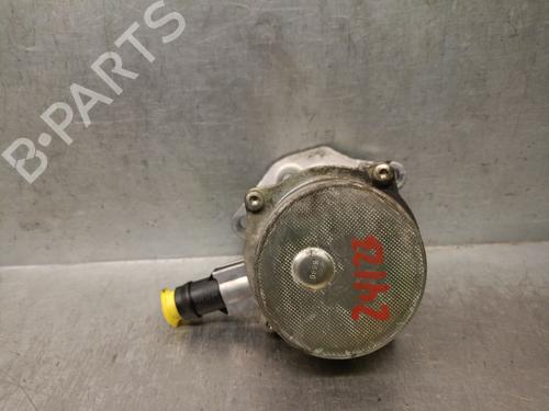 Used Vacuum pump RENAULT KANGOO (KC0/1_) D 65 1.9 (KC0E, KC02, KC0J, KC0N) (64 hp) 31022552