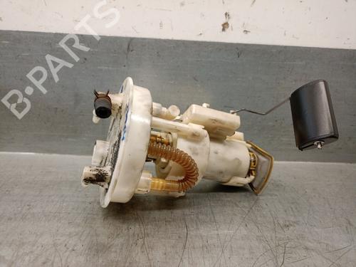 Used Fuel pump KIA CERATO I Saloon (LD) 2.0 CRDi (112 hp) 30599588