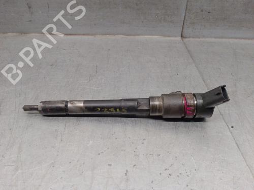 Used Injector KIA SPORTAGE II (JE_, KM_) 2.0 CRDi (140 hp) 28008506