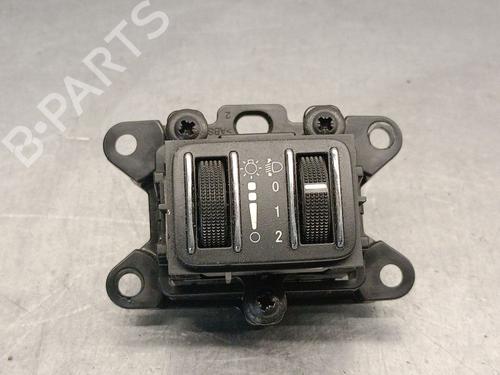 Used Headlight switch Headlight switch 37421728 37421728