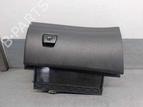 Used Glove box VOLVO XC90 I (275) 2.5 T AWD (209 hp) 16822151