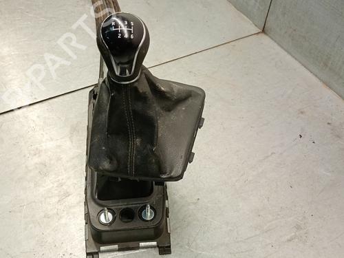 Gear lever SEAT LEON ST (5F8) | BP31124235M90