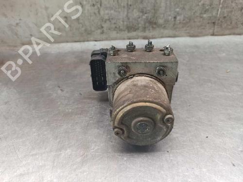 Used ABS pump HYUNDAI TRAJET (FO) 2.0 CRDi (113 hp) 7633000