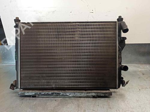 Radiador de água RENAULT MEGANE I Classic (LA0/1_) 1.4 16V (LA0D, LA1H, lA0W, LA10) (95 hp) 6940238