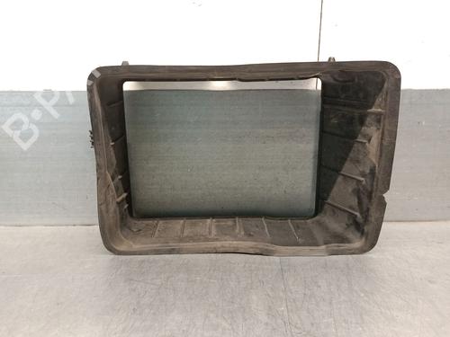 Used Front slam panel RENAULT MEGANE IV Hatchback (B9A/M/N_) 1.5 dCi 110 (B9A3) (110 hp) 29400358
