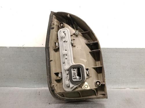 Right taillight OPEL ZAFIRA A MPV (T98) 2.2 DTI 16V (F75) | BP30306409C35