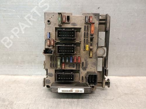 fuse-box-peugeot-307-3ac-2000-2001-2002-2003-2004-2005-2006-2007-2008-2009-2010-2011-2012-31832255 main image