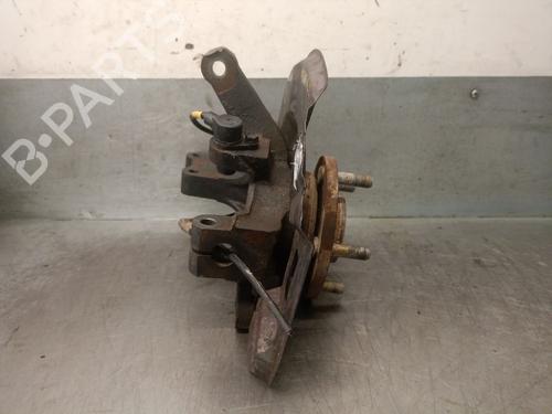 Right front steering knuckle HYUNDAI SANTA FÉ I (SM) 2.0 CRDi | BP28356525M26