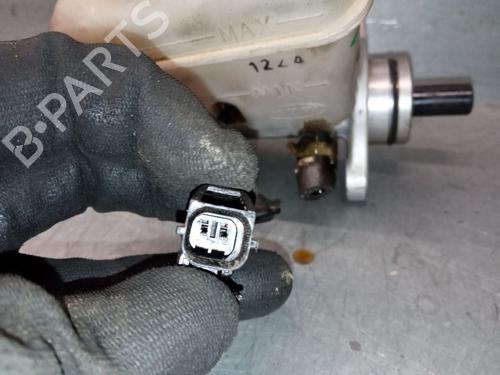 Hovedbremsecylinder KIA SHUMA II Saloon (FB)  | BP29574530M77 