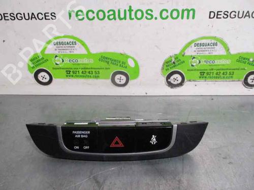 Used Warning switch Warning switch 3472353 3472353