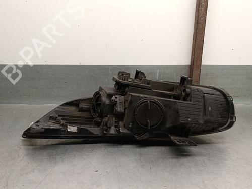 Right headlight KIA CARENS IV 1.7 CRDi | BP31802848C29