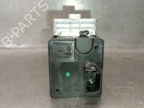 Electronic module RENAULT MEGANE III Hatchback (BZ0/1_, B3_) 1.5 dCi | BP37028177M83 - Image 2