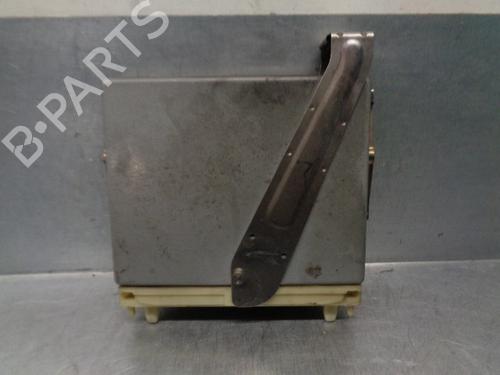 Used Engine control unit (ECU) VOLVO V70 II (285) 2.5 TDI (140 hp) 11290669