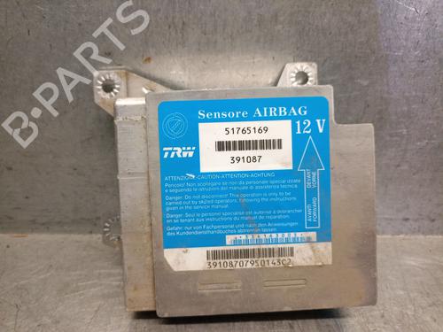 Used ECU airbags FIAT IDEA (350_) 1.3 D Multijet (70 hp) 30617552