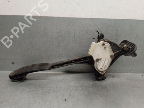 Used Pedal VOLVO V70 II (285) [1999-2008]  30804516