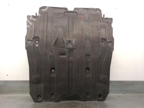 Used Underbody protection RENAULT MEGANE IV Hatchback (B9A/M/N_) 1.5 dCi 110 (B9A3) (110 hp) 31832230