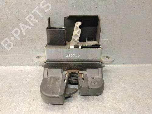 Bagklap lås Bagklap lås VW PASSAT B6 Variant (3C5) 2.0 TDI 16V (140 hp) 34350077 34350077