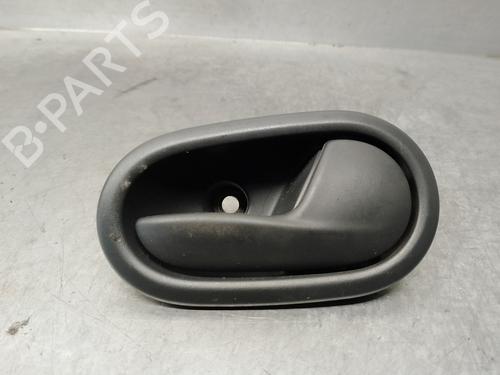 Used Front right interior door handle DACIA LOGAN II 1.2 (75 hp) 16026908