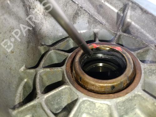Gearbox SAAB 9-3 Convertible (YS3F) 1.9 TiD | BP37670835M3  - Image 9