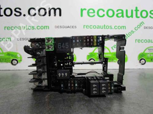 Used Fuse box VW GOLF VII (5G1, BQ1, BE1, BE2) 1.2 TSI (110 hp) 2333367