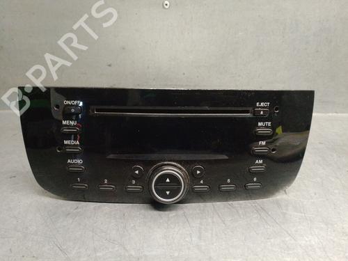 Autoradio FIAT PUNTO EVO (199_) 1.3 D Multijet (199AXC1A, 199BXC1A, 199AXT1A, 199BXT1A) (75 hp) 31802866