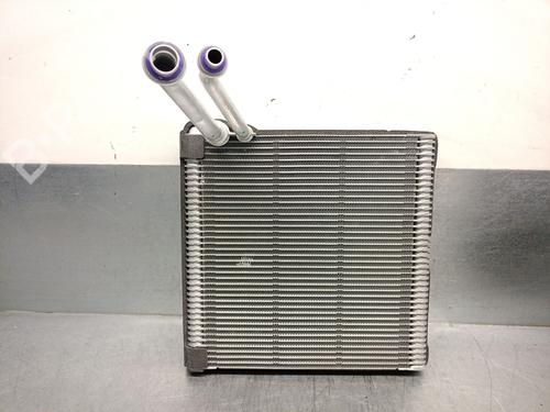 Used Air conditioning evaporator BMW X1 (U11) sDrive 18 d (150 hp) 26743612