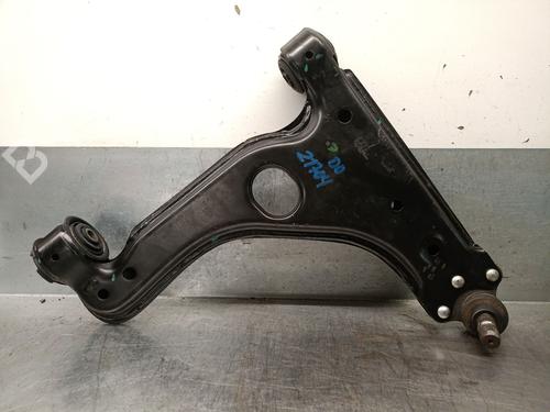 Used Right front suspension arm OPEL ZAFIRA A MPV (T98) 2.0 DTI 16V (F75) (101 hp) 22725581