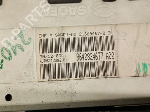 Display CITROËN BERLINGO / BERLINGO FIRST MPV (MF_, GJK_, GFK_) 2.0 HDI 90 (MFRHY) | BP30542601C48 