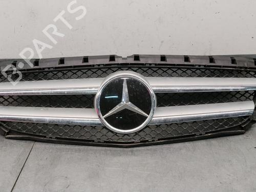 Grill Grill MERCEDES-BENZ B-CLASS Sports Tourer (W246, W242) B 180 CDI / d (246.212) (109 hp) 36433077 36433077