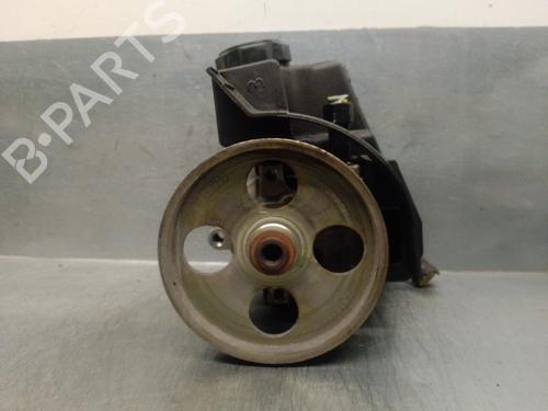Used Steering pump PEUGEOT 206 Hatchback (2A/C) 2.0 HDI 90 (90 hp) 15846969
