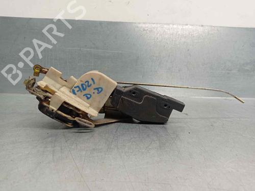 Used Front right lock OPEL VECTRA A (J89) 2.0 i (F19, M19) (115 hp) 11619281