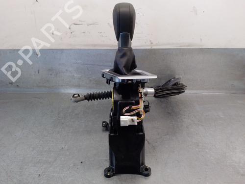 Gear lever RENAULT CLIO V (B7_) 1.6 E-TECH 140 (B7MU) | BP29352134M90