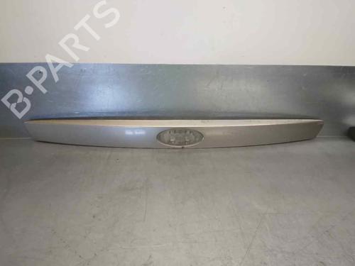 Used Tailgate handle FORD MONDEO III (B5Y) 2.0 16V TDDi / TDCi (115 hp) 10335468